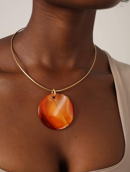 Reno cord Pendant Necklace: chestnut